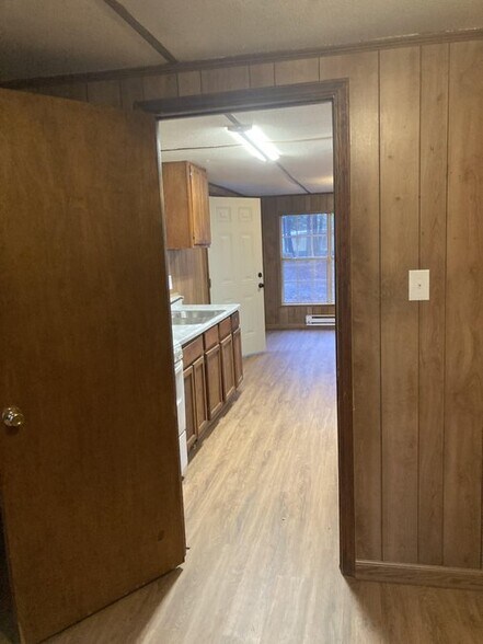 Building Photo - 179 Quarry Ln