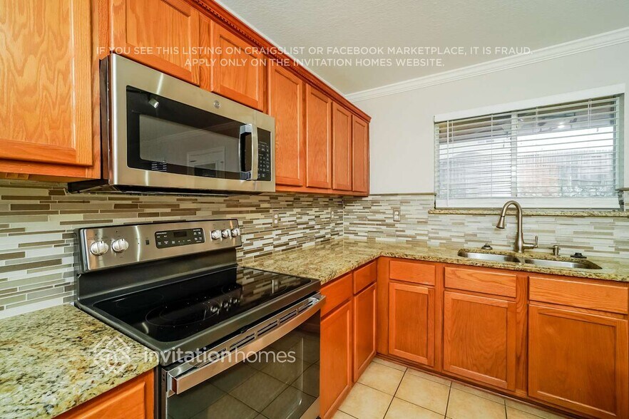 Building Photo - 3806 Torey Mesquite