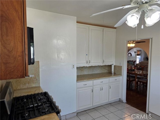 Building Photo - 554 Hawthorne St