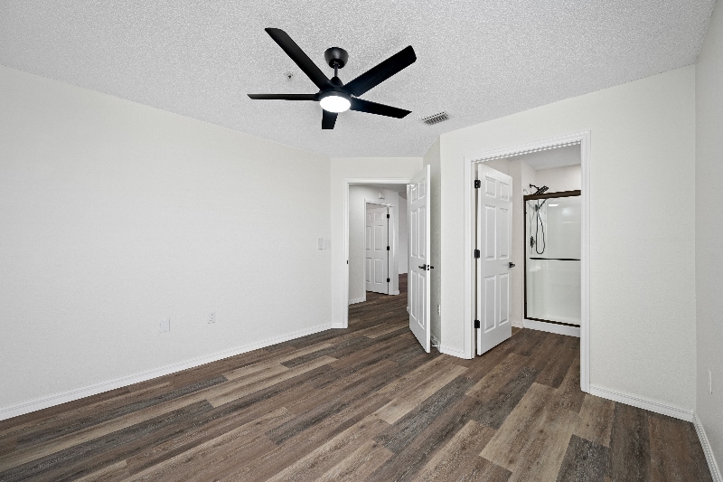 Building Photo - 10490 Chalmer St