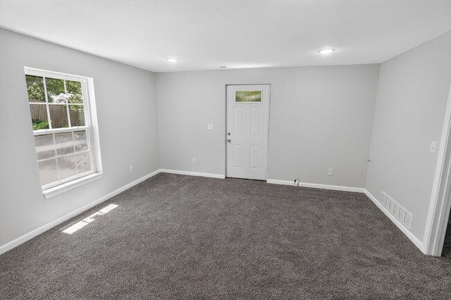 Building Photo - 5316 Godas Cir