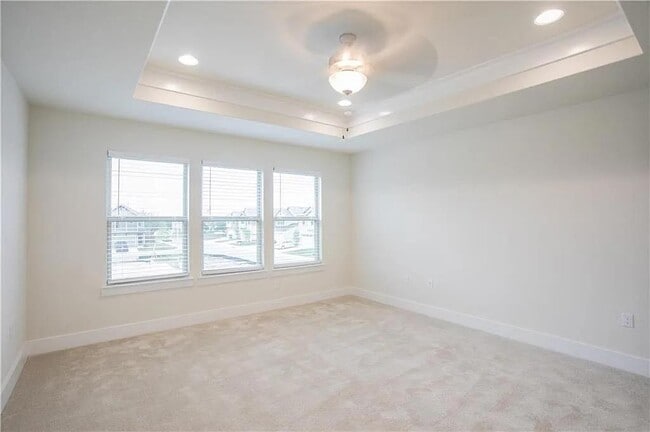 Building Photo - 13901 Eucalyptus Bnd