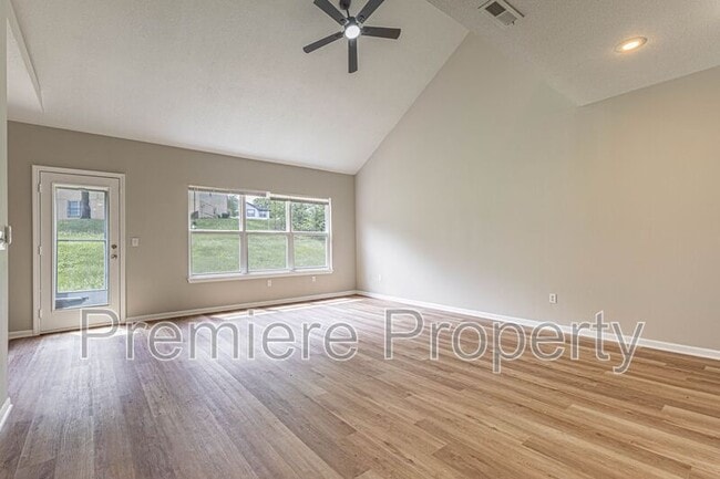 Building Photo - 7957 Parallel Pkwy