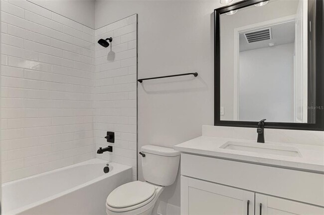 Building Photo - 2821 Marrakesh Ln