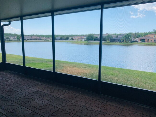 Building Photo - Waterfront View! 4 bed 2 bath 2 car garage