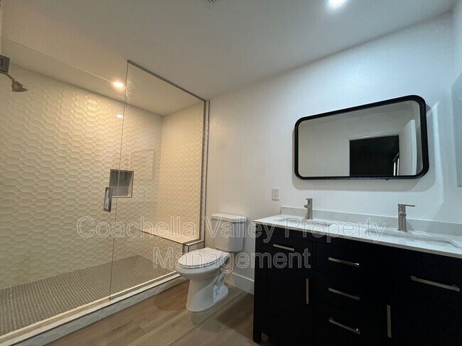 Building Photo - 38700 Paradise Way