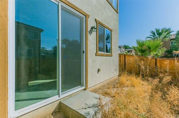 Building Photo - 4959 Camarillo Ln