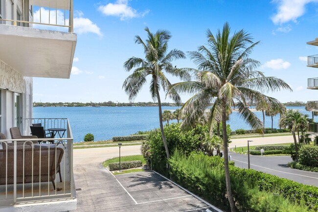 Building Photo - 3230 S Ocean Blvd
