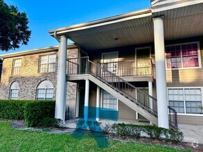 Building Photo - 144 Reserve Cir