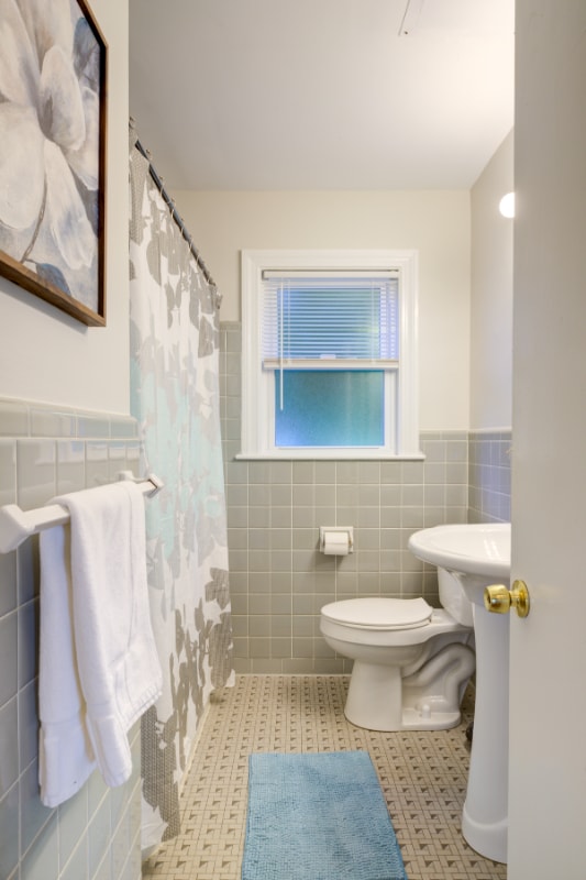 Building Photo - 8006 Watterson Trail