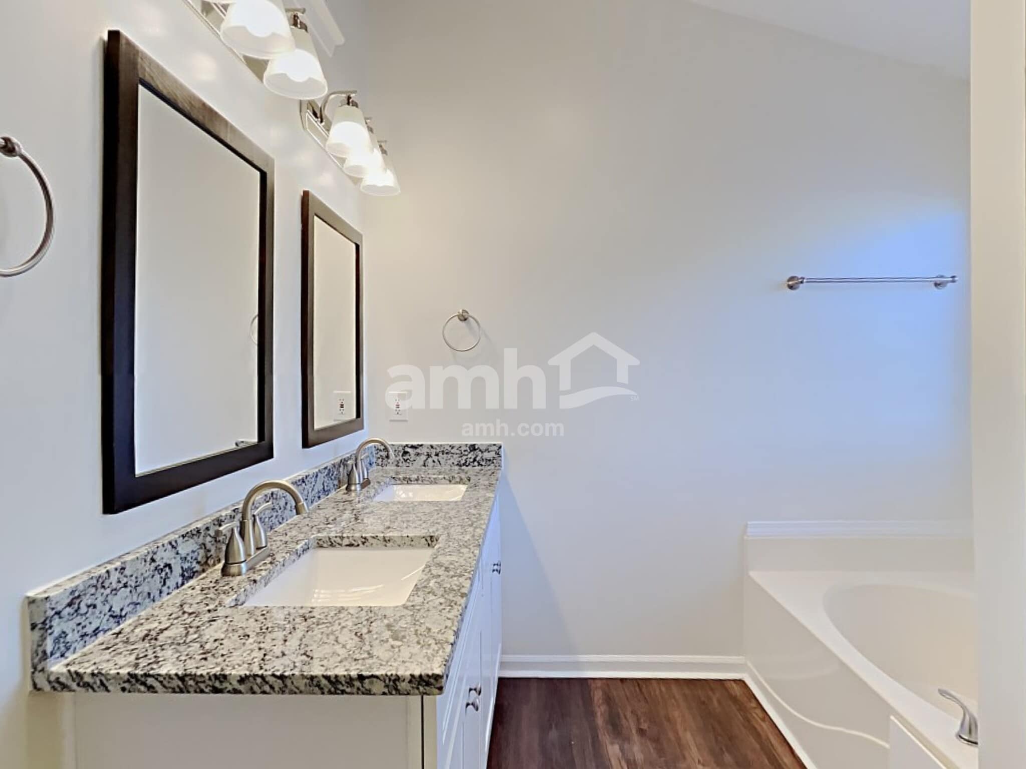 Building Photo - 2117 Steffi Ln NW