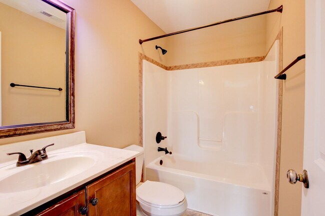 Building Photo - 3776 Suiter Rd