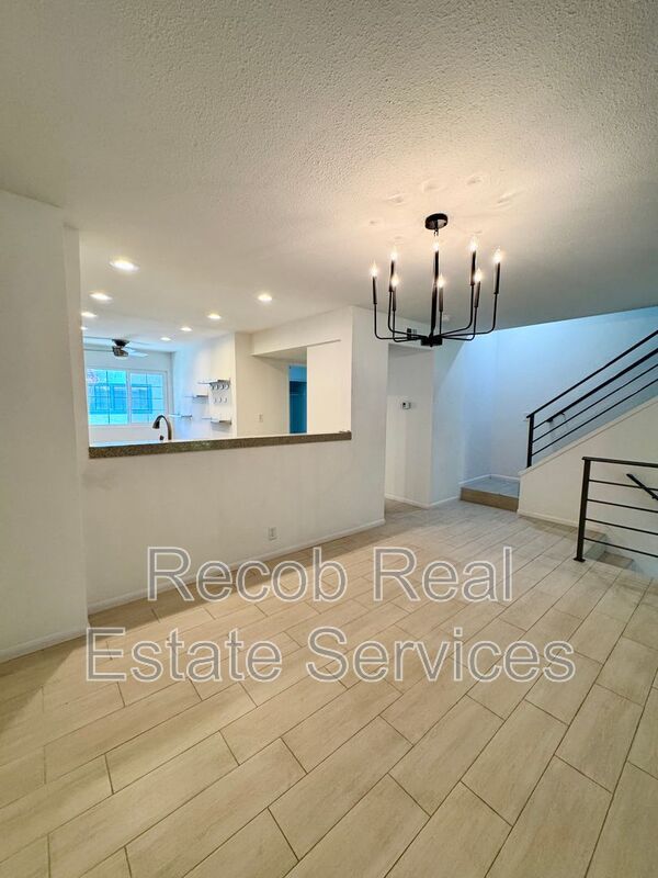 Building Photo - 3473 Mission Mesa Way