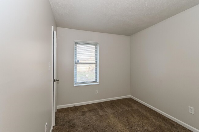 Building Photo - 1751 Capri Rd