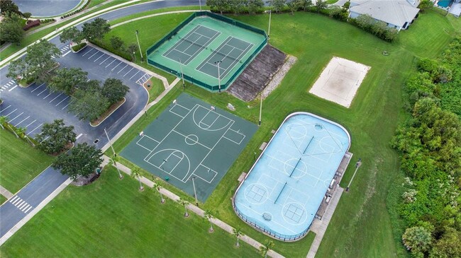 Building Photo - 15049 Spinnaker Cove Ln