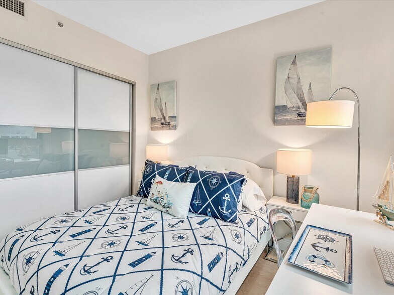 1ST FLOOR BEDROOM - 90 SW 3rd St