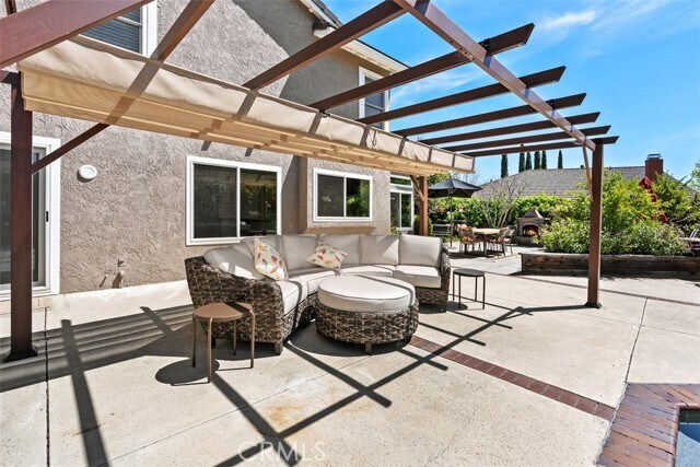 Building Photo - 25732 Weston Dr