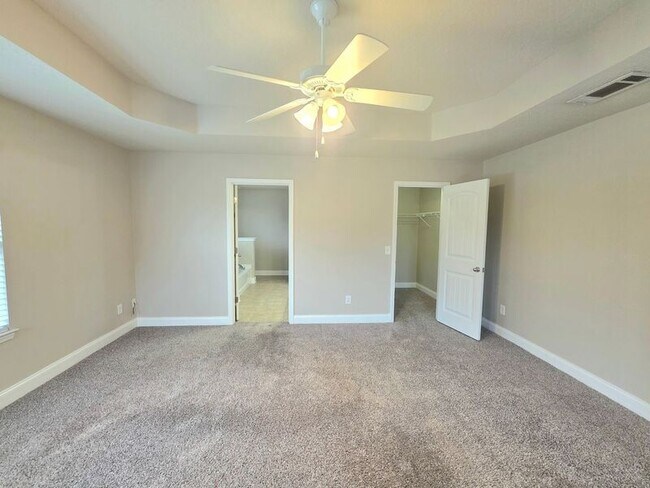 Building Photo - 4992 Makenna Cir