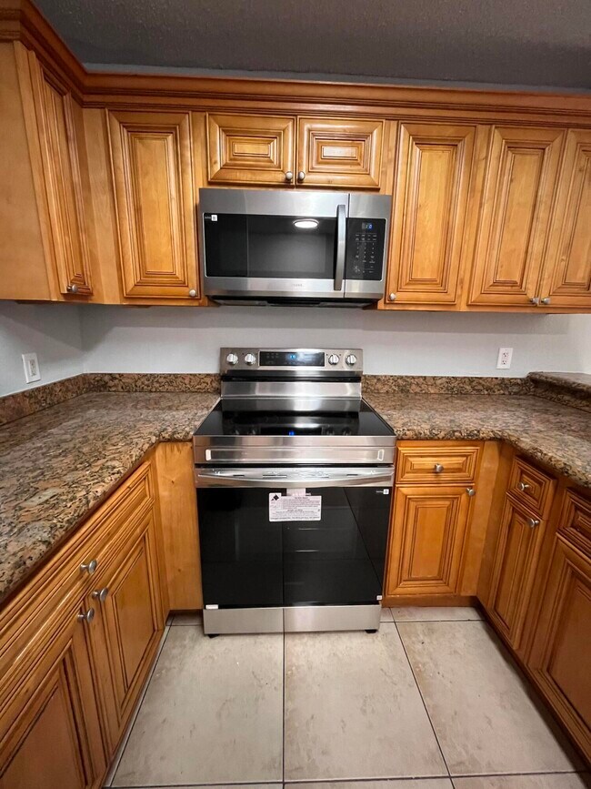 Building Photo - 1581 Windorah Way