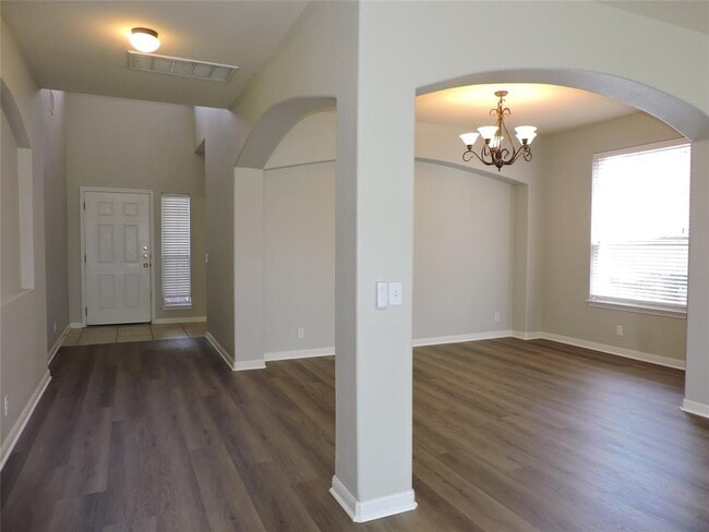 Building Photo - 8322 Campeche Bay Pl