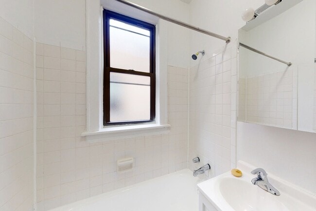 Floorplan - 5053 S. Ellis Avenue
