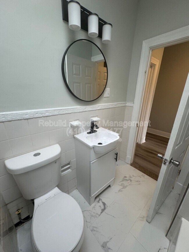 Building Photo - 3706 Gelston Dr