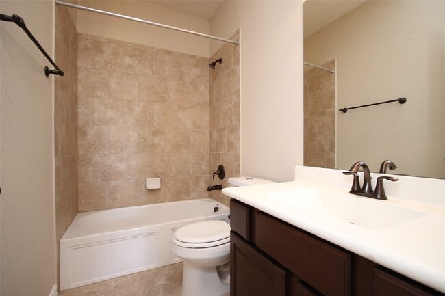 Building Photo - 162 Hearthshire Cir