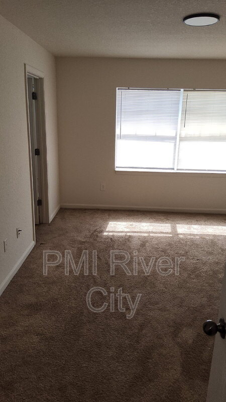 Building Photo - 8550 Argyle Business Loop