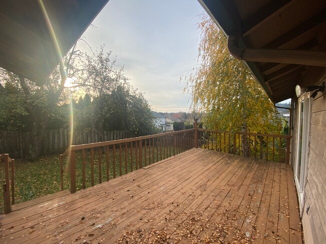 Building Photo - 1788 SW 5th St