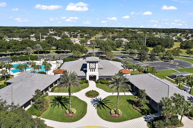 Building Photo - 27150 Nostalgia Dr