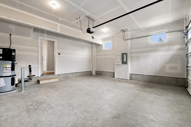 Building Photo - Modern Luxury in the Heart of Kenmore | 4B...