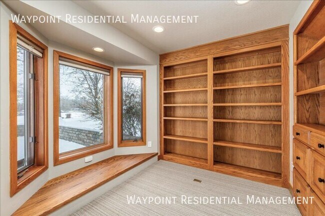 Building Photo - 3695 Gramarcy Ln