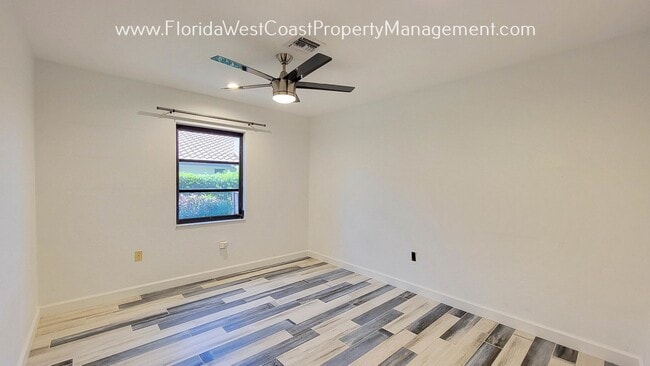 Building Photo - 5428 Beneva Woods Way