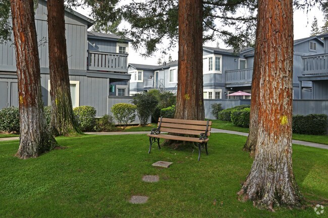 Foxwood Apartments Fresno, CA Apartment Finder