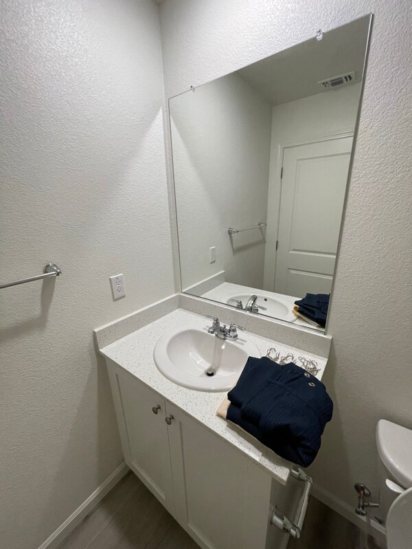 Building Photo - 2469 Cellar St