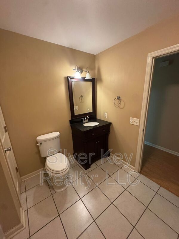 Building Photo - 200 Co Rd 439