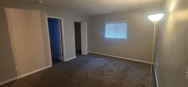 Building Photo - 25 Panorama Dr