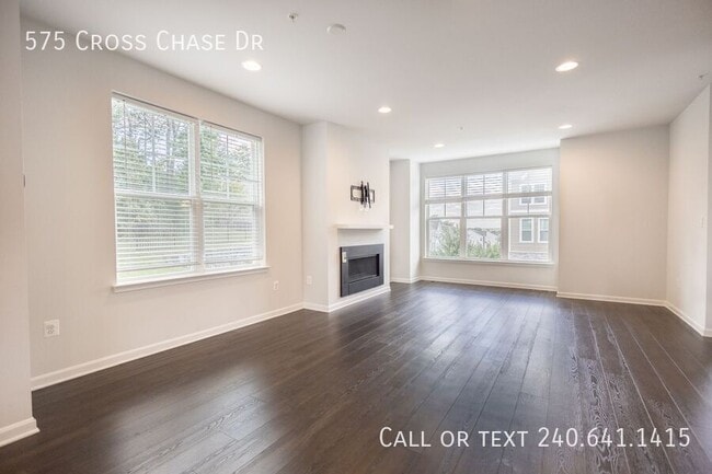 Building Photo - 575 Cross Chase Dr