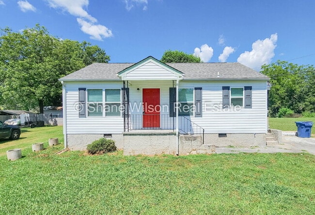 Primary Photo - 709 Indian Ave