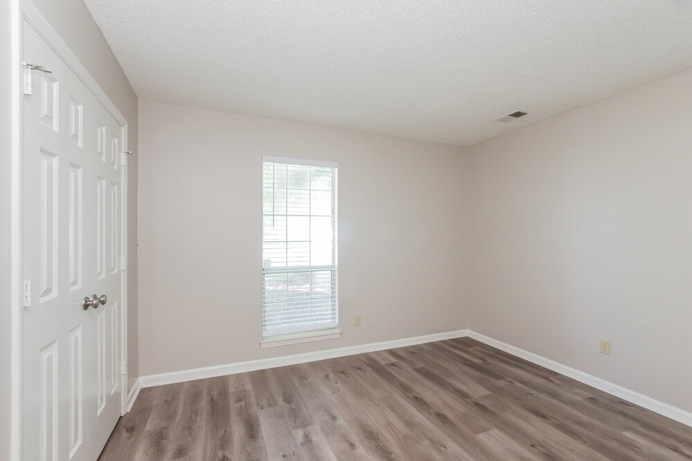 Building Photo - 13809 Walkers Creek Dr