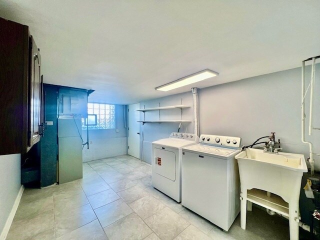 Building Photo - 2112 N Kennicott Dr