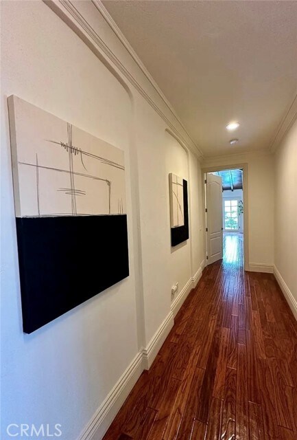Building Photo - 515 N Crescent Heights Blvd