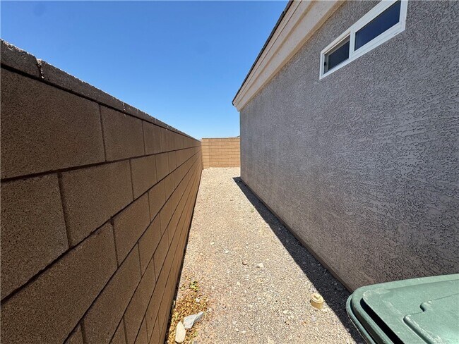 Building Photo - 2749 Wilderness Ln