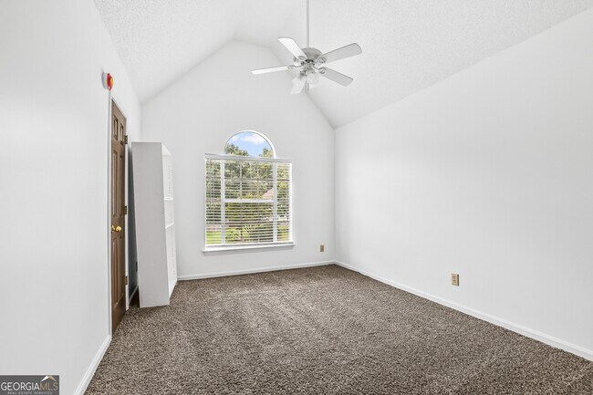 Building Photo - 1905 Rocksram Dr