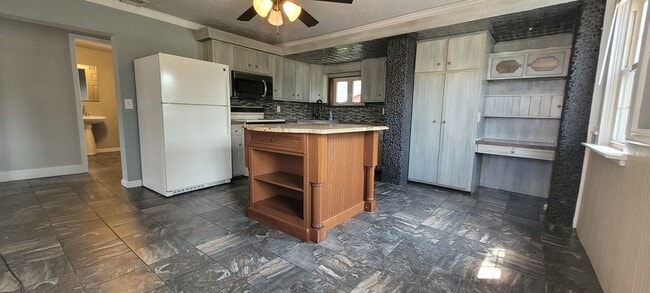 Building Photo - 3 Bedroom 3 bathroom home in Leola