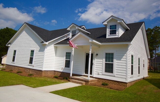 Building Photo - "Brand New Construction". Quiet Location, ...