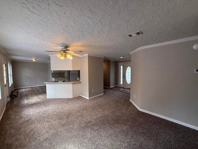 Building Photo - 72 Pisces Dr