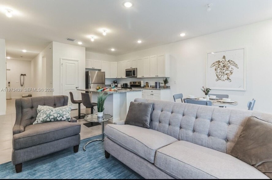 Building Photo - 3808 Shoma Dr