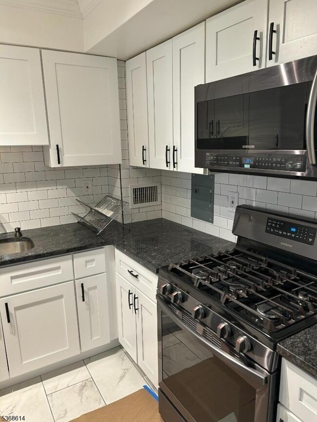 Primary Photo - 276 Prospect St