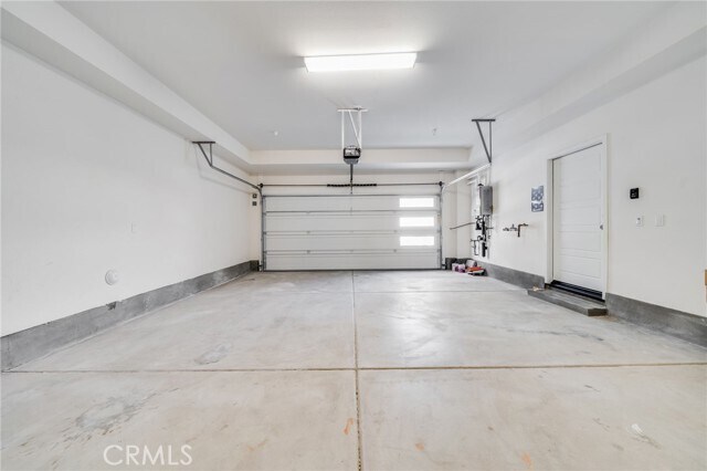 Building Photo - 221 Carmona